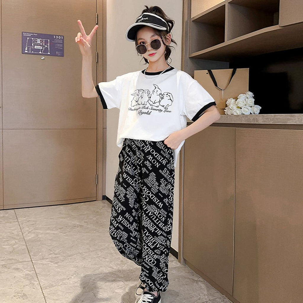 Girls Short Sleeve Graphic T-Shirt With Printed Pants Set Sets   