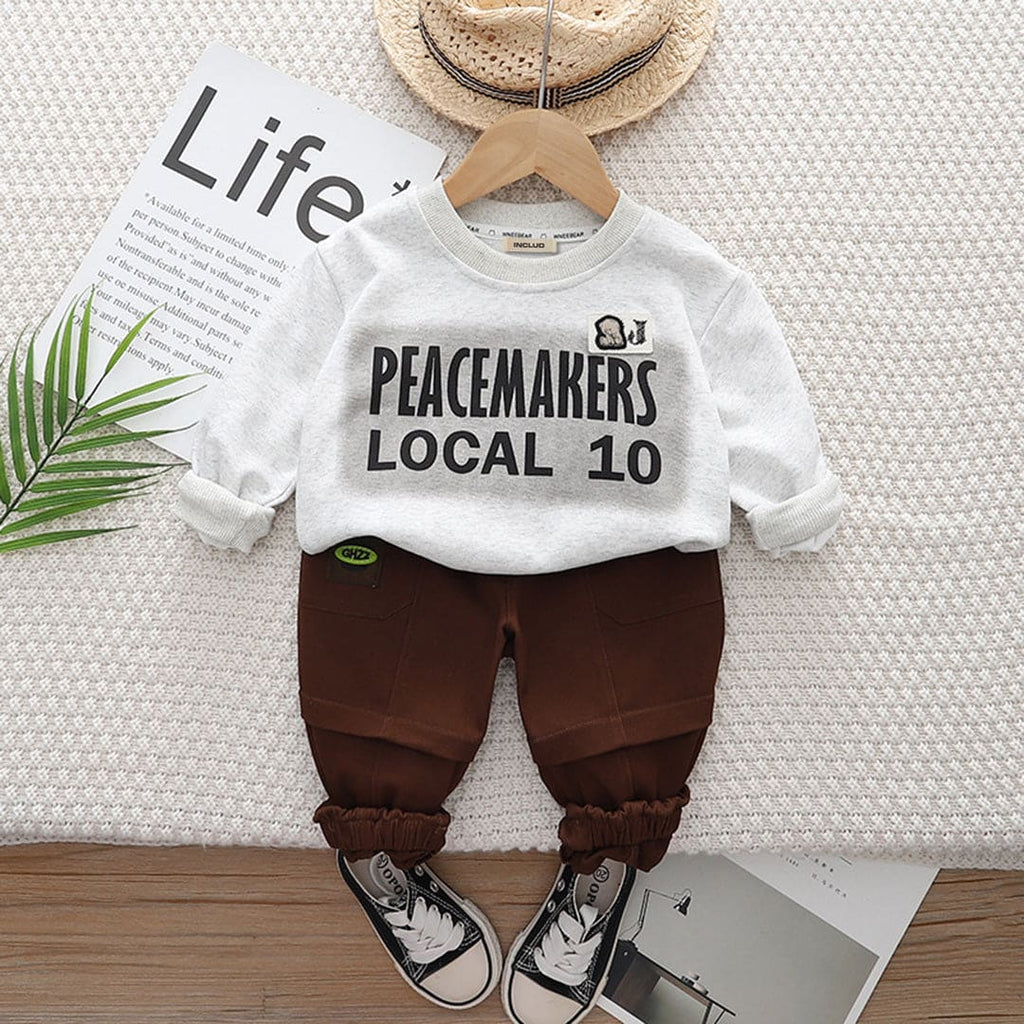 Boys White Typography Print Sweatshirt With Trouser Set Sets White 1-2 Y 