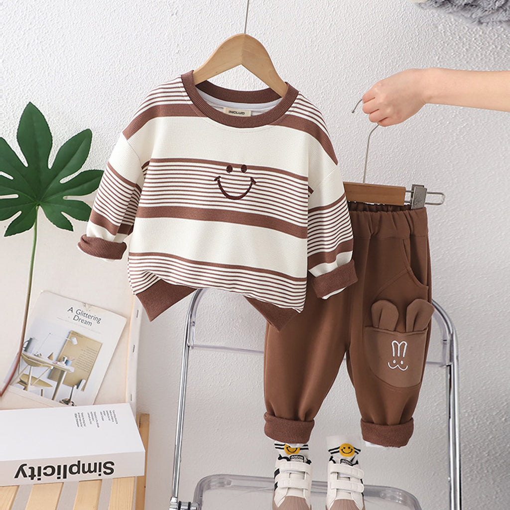 Boys Long Sleeve Smiley Print Brown Sweatshirt With Pants Set Sets Brown 1-2 Y 