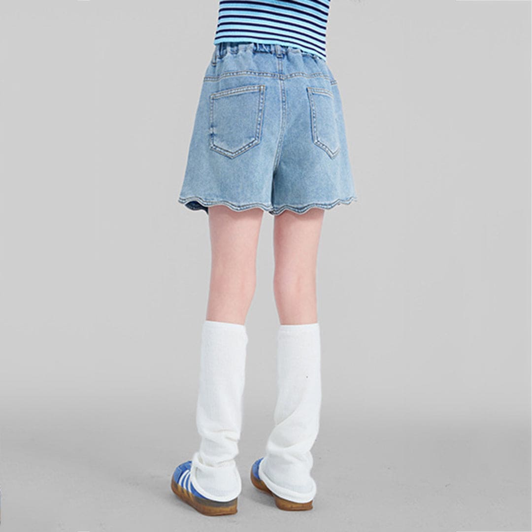 Girls Elasticated Scalloped Hem Denim Shorts Shorts   