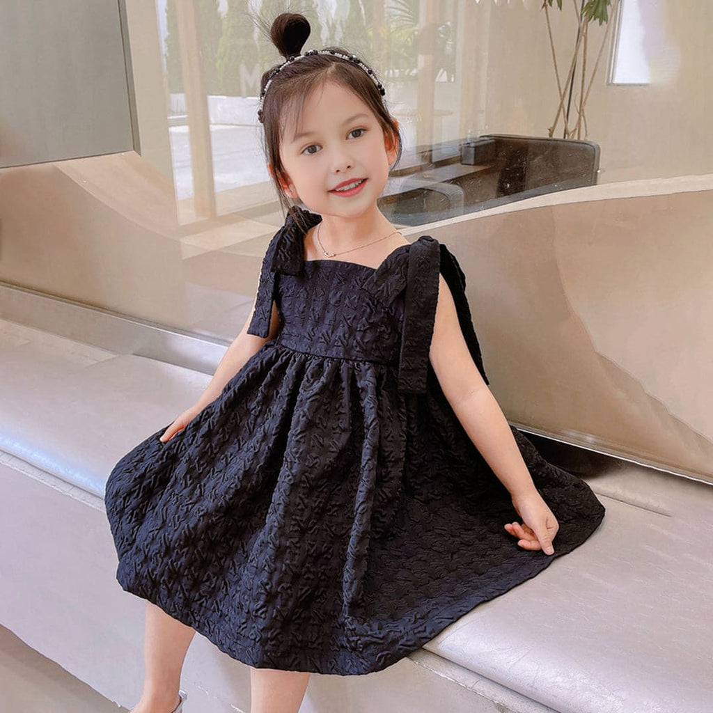 Girls Black Textured Sleeveless Bow Knot Fit & Flare Dress
