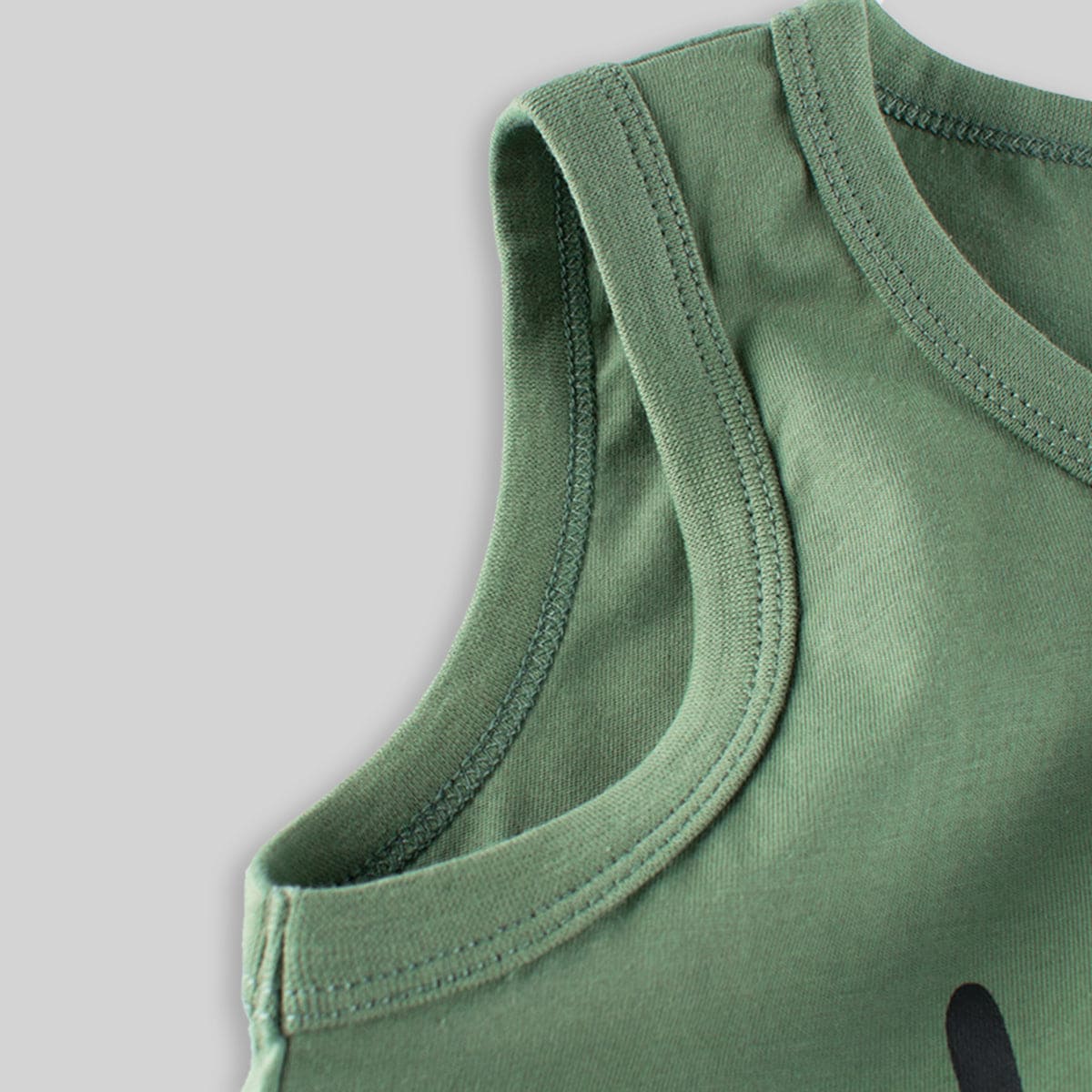 Boys Green Graphic Print Sleeveless Vest Vests   