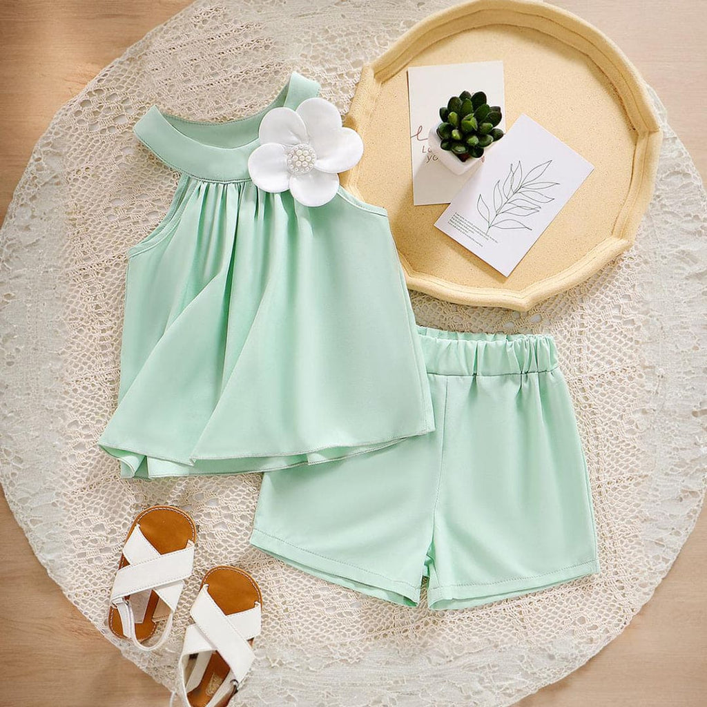 Girls Green Halter Neck Top With Flower Applique & Shorts Set Sets Green 4-5 Y 