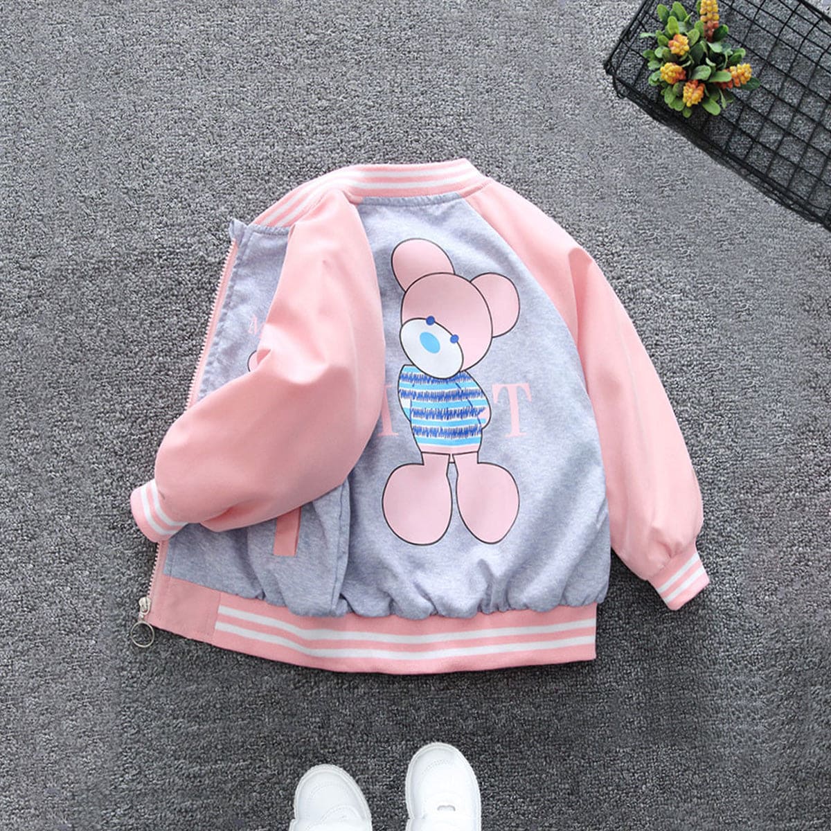 Girls Pink Bear Printed Stand Up Collar Front Open Fashion Jacket Coats & Jackets   