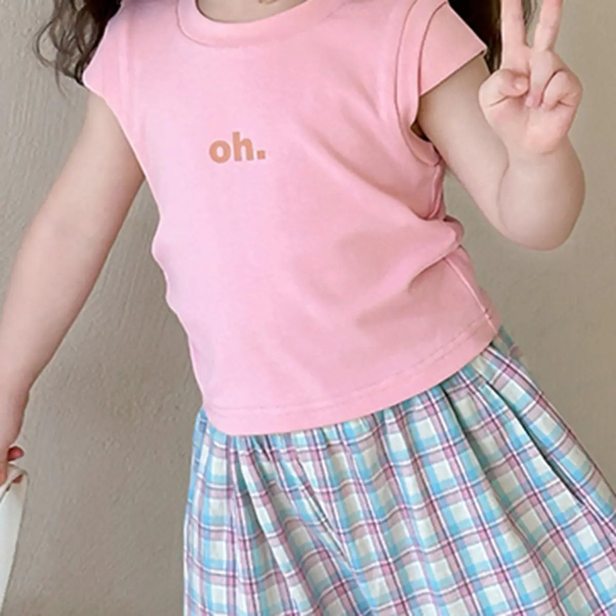 Girls Pink Cape Sleeve Top With Checked Pants Sets Sets