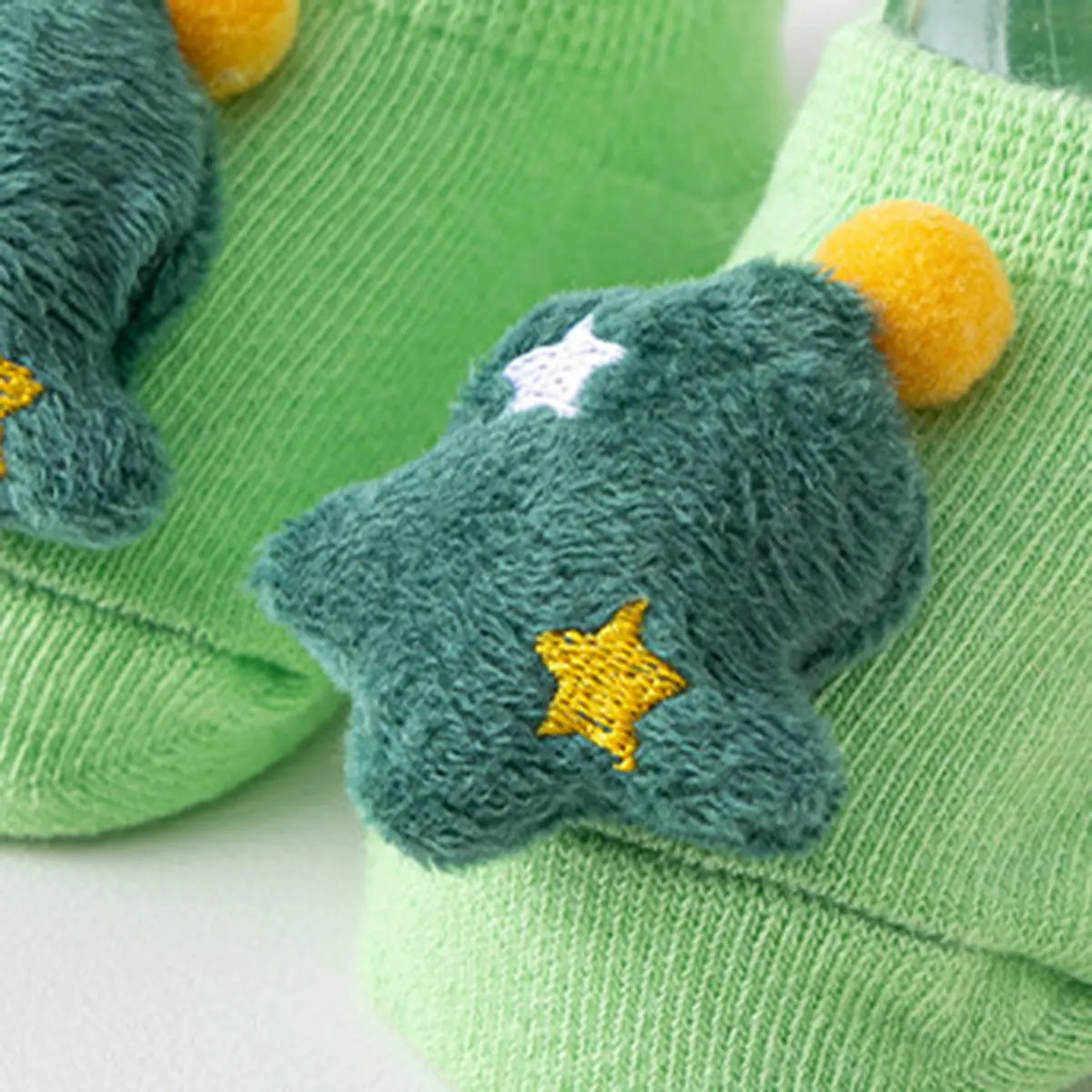 Pack of 4 Boys Multicolour Applique Ankle Length Socks Socks