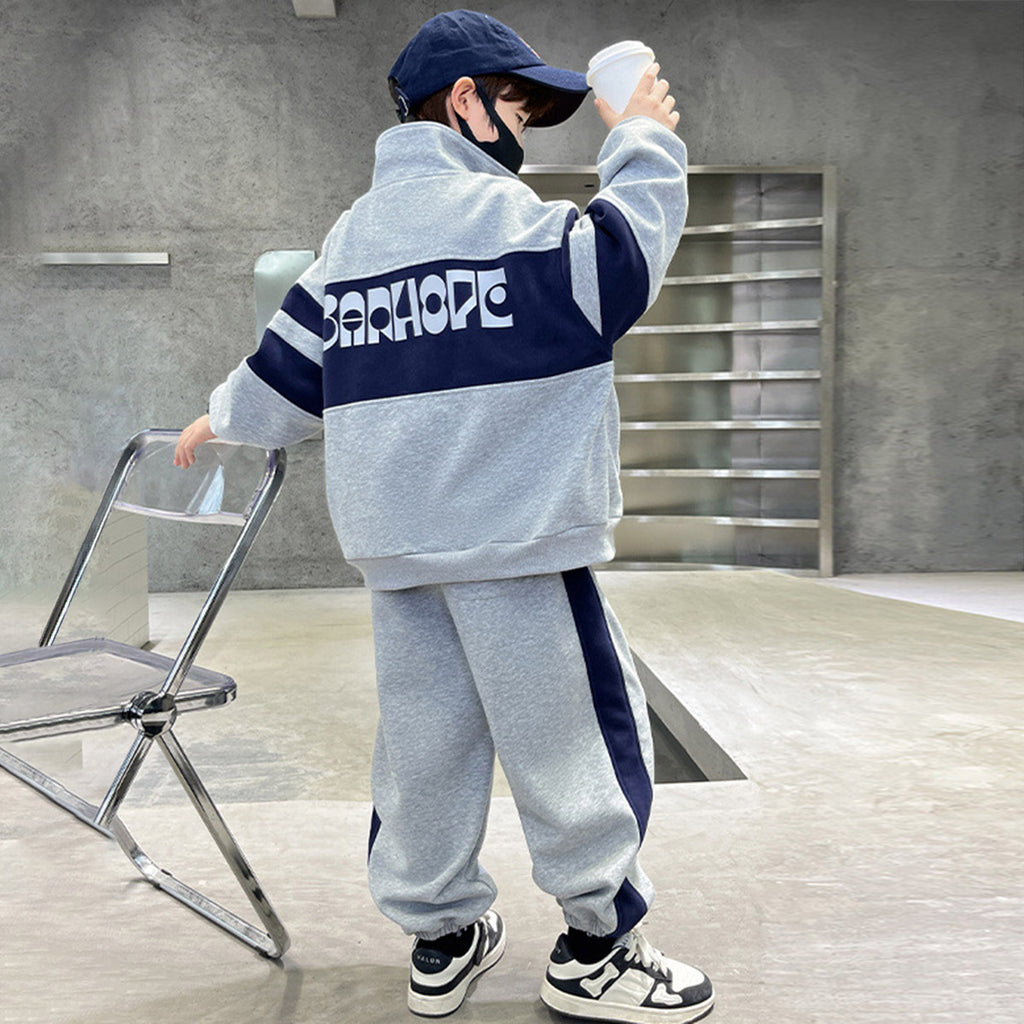 Boys Grey Colorblocked Front Open Sweatshirt With Pants Sets 2 pc. Sets