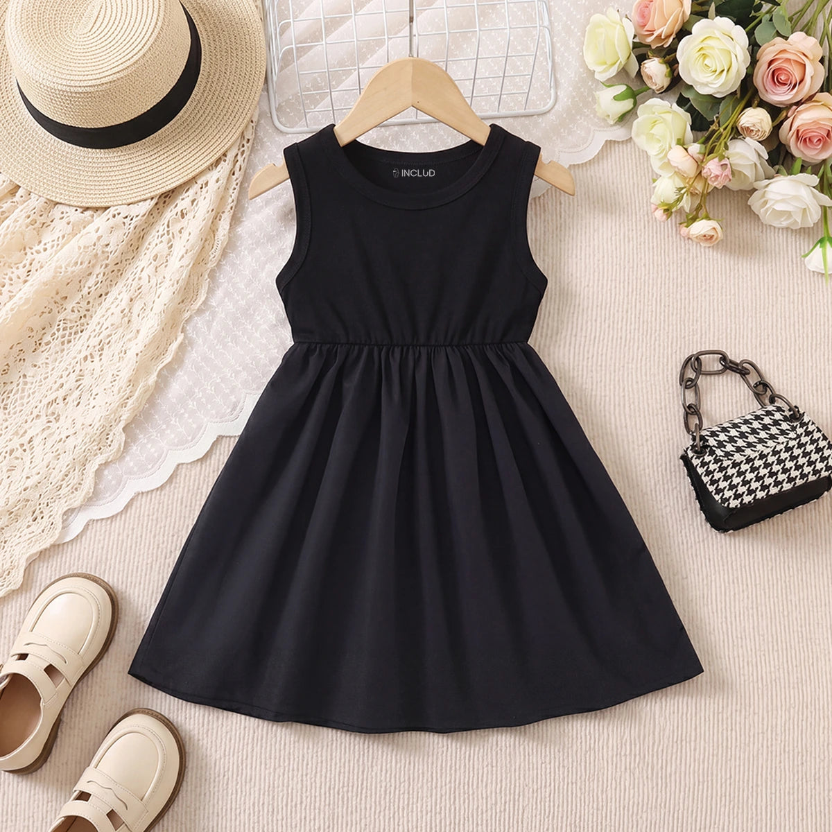 Girls Black Solid Sleeveless Fit & Flare Dress Casual Dresses Black 1-2 Y