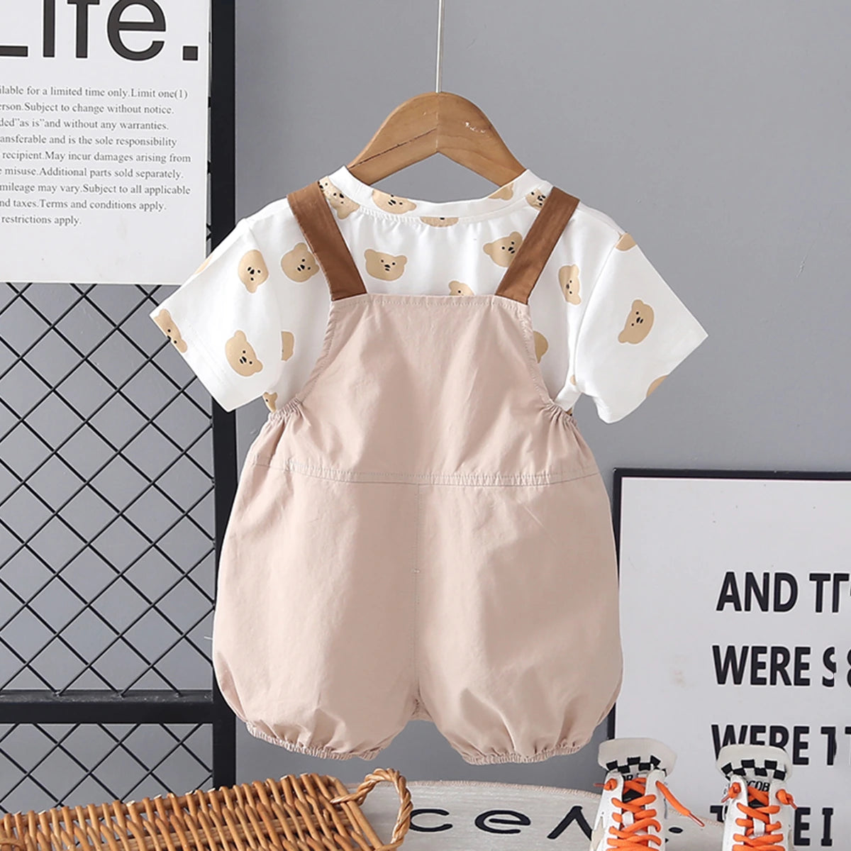 Girls Light Pink Embroidered Dungaree With Bear Print T-Shirt Set Sets