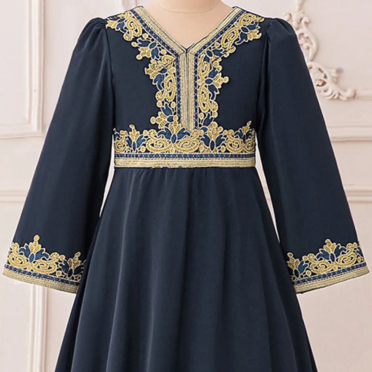 Girls Dark Grey Embroidered Drop-Waist Dress With Long Sleeeves Casual Dresses