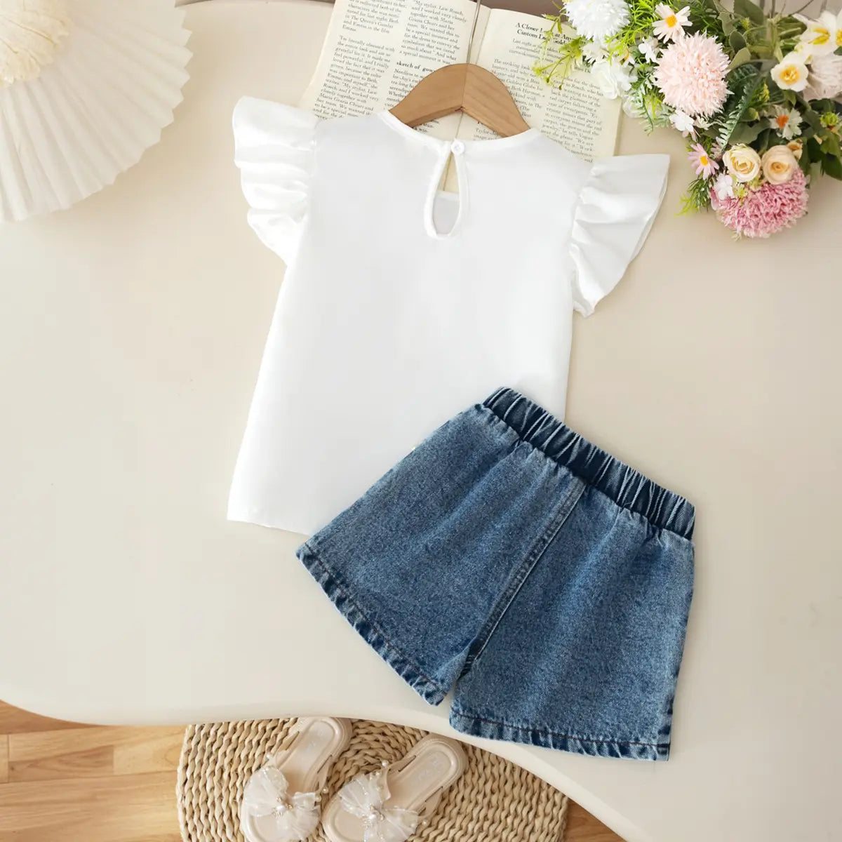 Girls White Short Sleeves Bow Applique Top With Denim Shorts Sets Sets