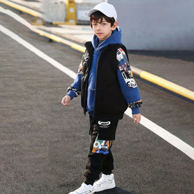 Boys Blue Graphics Printed hoodie With Sleeveless Jacket & Jogger Sets Sets