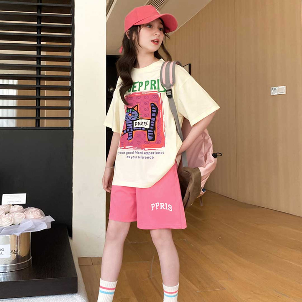 Girls Graphic Print T-Shirt With Shorts Set Sets   