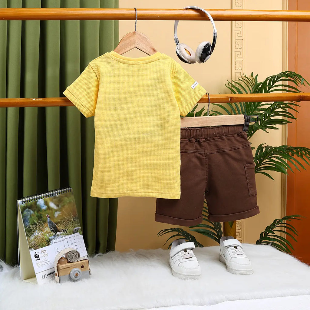 Boys Yellow Music Printed Short Sleeve T-Shirt With Drawstring Shorts Sets Sets