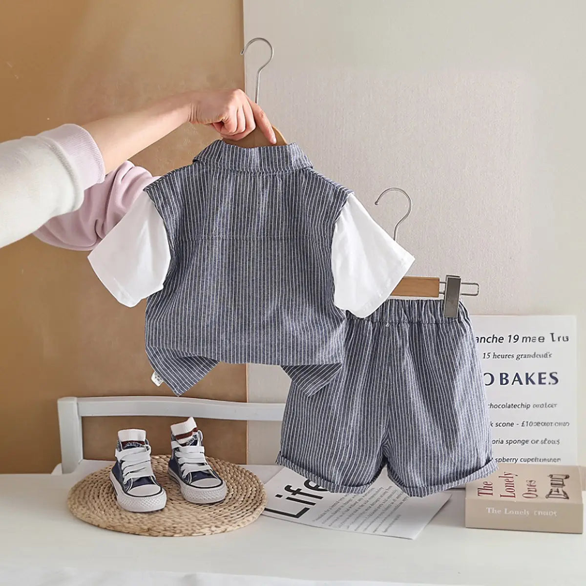 Boys Dark Grey Striped Zip-Up T-Shirt With Shorts Sets Sets
