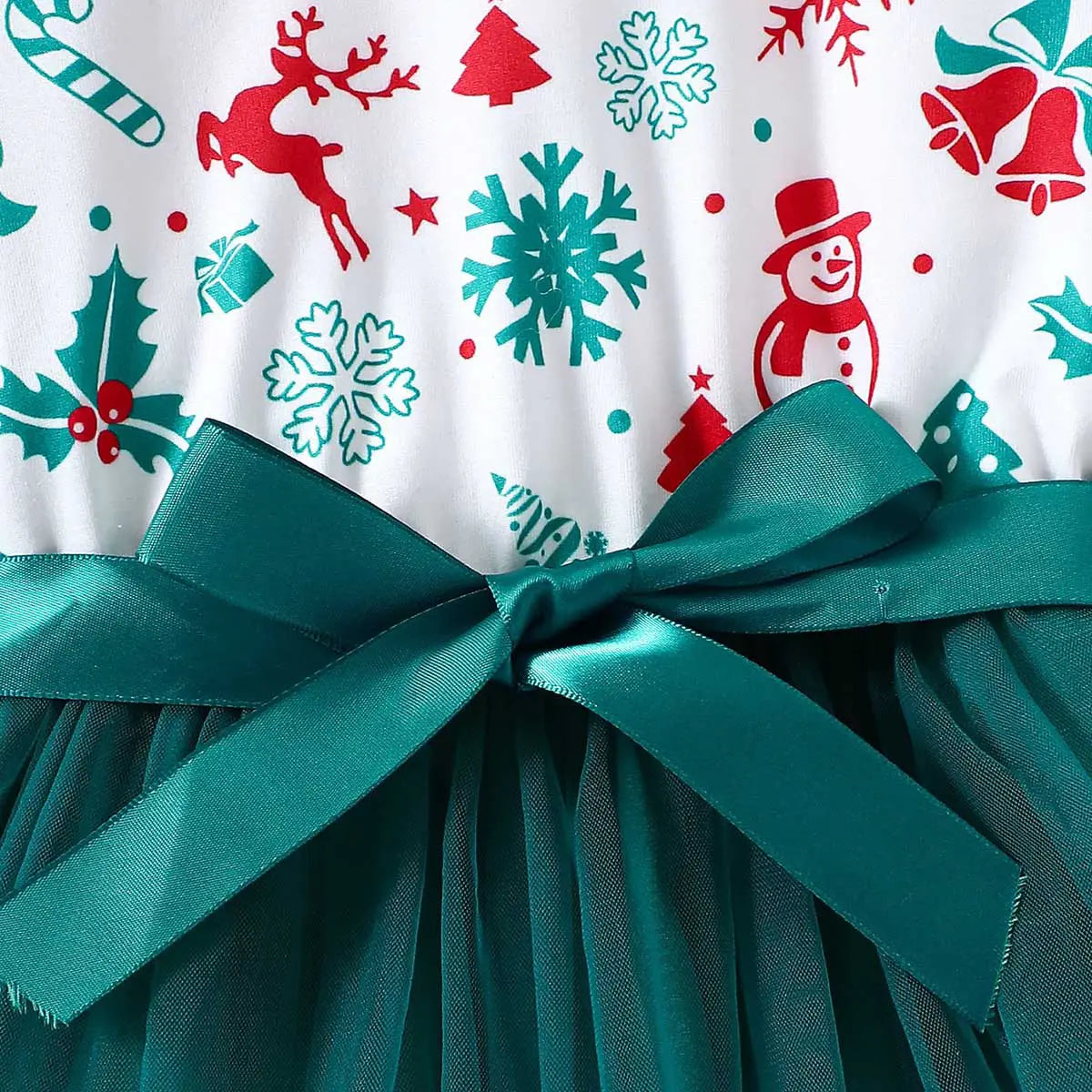 Girls Green Christmas Theme Printed Fit & Flare Dress Casual Dresses