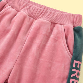 Girls Pink Typographic Printed Hooded Zipper Jacket With Jogger Sets Sets