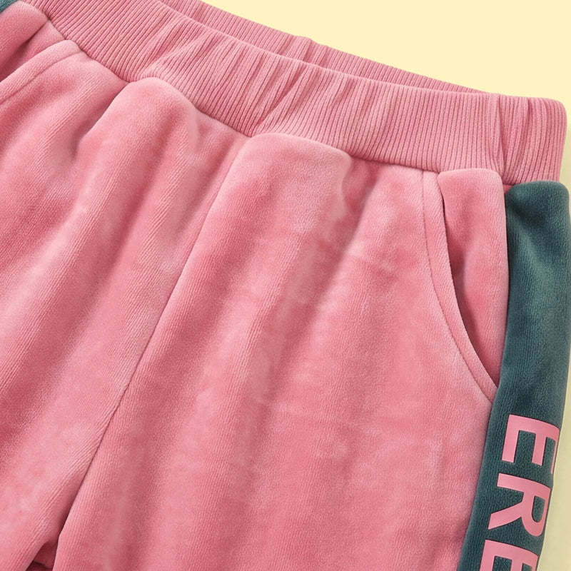 Girls Pink Typographic Printed Hooded Zipper Jacket With Jogger Sets Sets