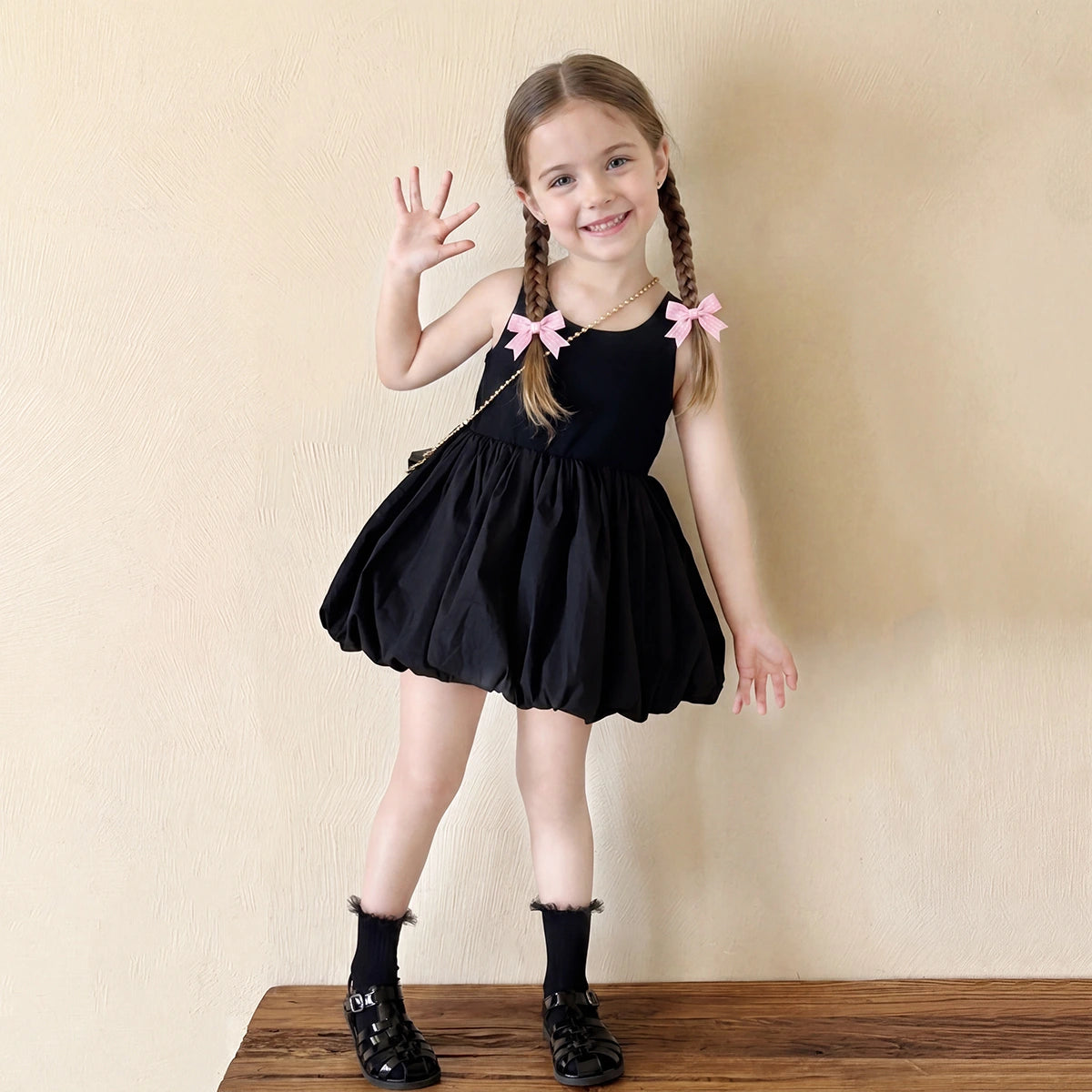 Girls Black Criss-Cross Back Sleeveless Balloon Dress Casual Dresses