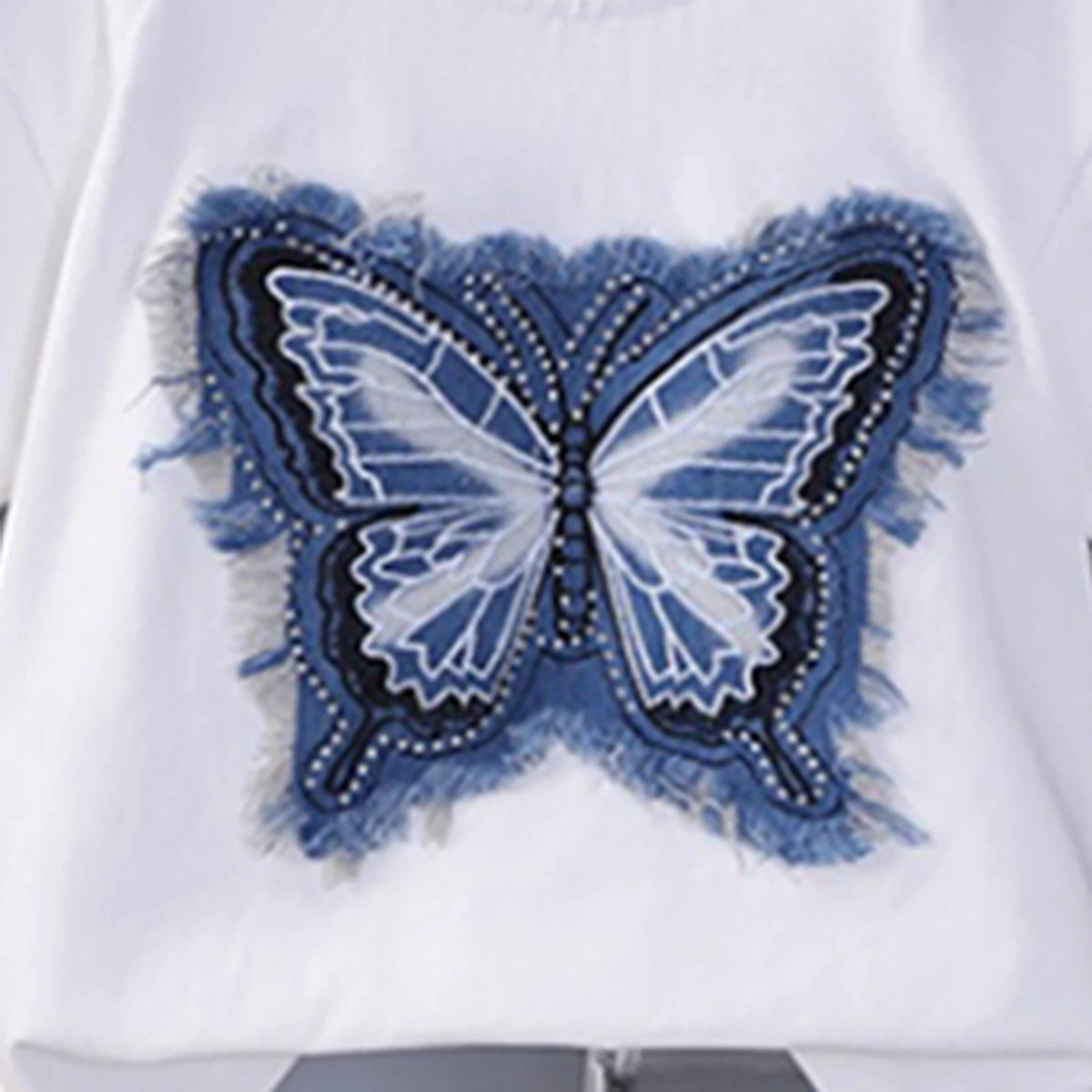 Girls White Butterfly Applique T-Shirt With Pleated Denim Shorts Set Sets