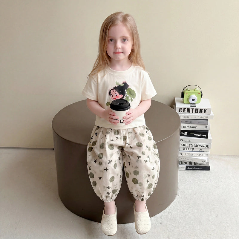 Girls Off White Graphic Print Top With Balloon Pants Sets Sets