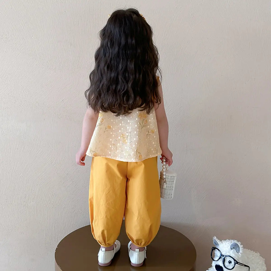 Girls Yellow Schiffli Mandarin Collar Top With Pants Sets Sets