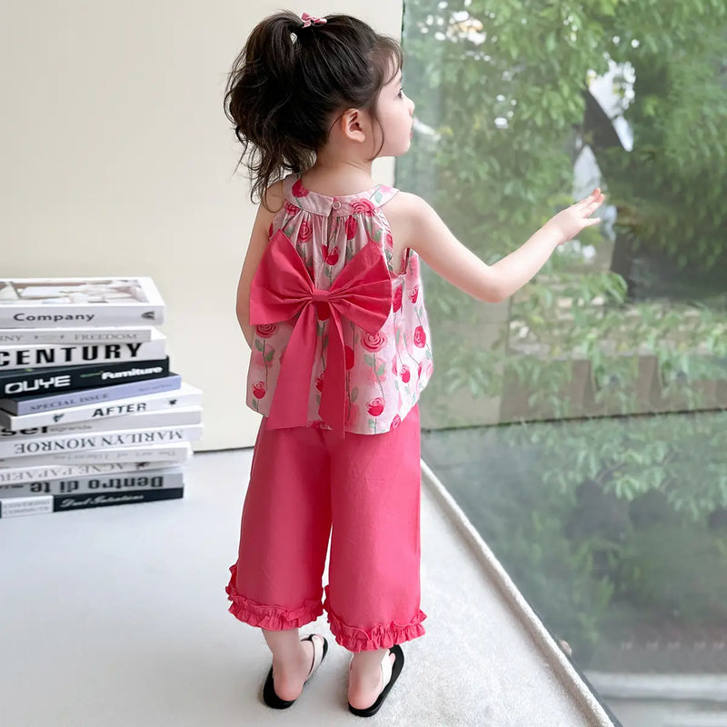 Girls Pink Floral Print Sleeveless Top With Capris Sets Sets