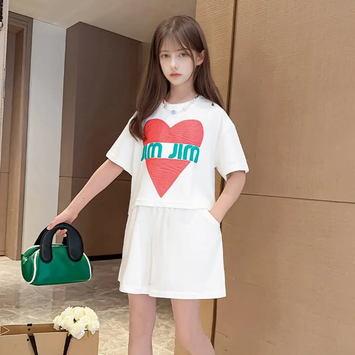 Girls White Heart Print Short Sleeves Top With Shorts Set Sets