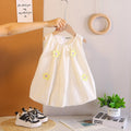 Girls Off White Flowers Applique Sleeveless Balloon Dress Casual Dresses Off White 1-2 Y