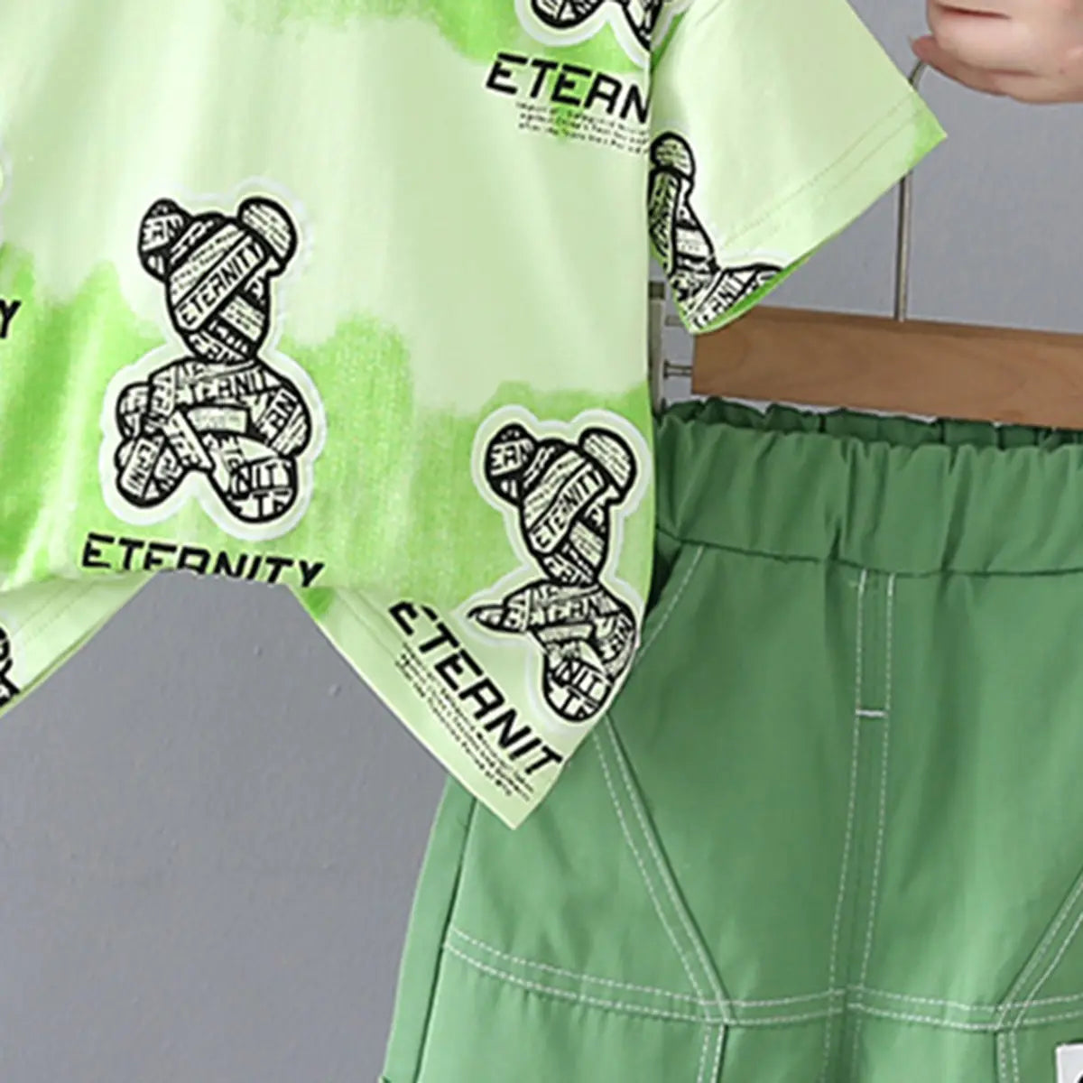 Boys Green Teddy Bear Graphic T-Shirt With Elasticated Shorts Sets Sets