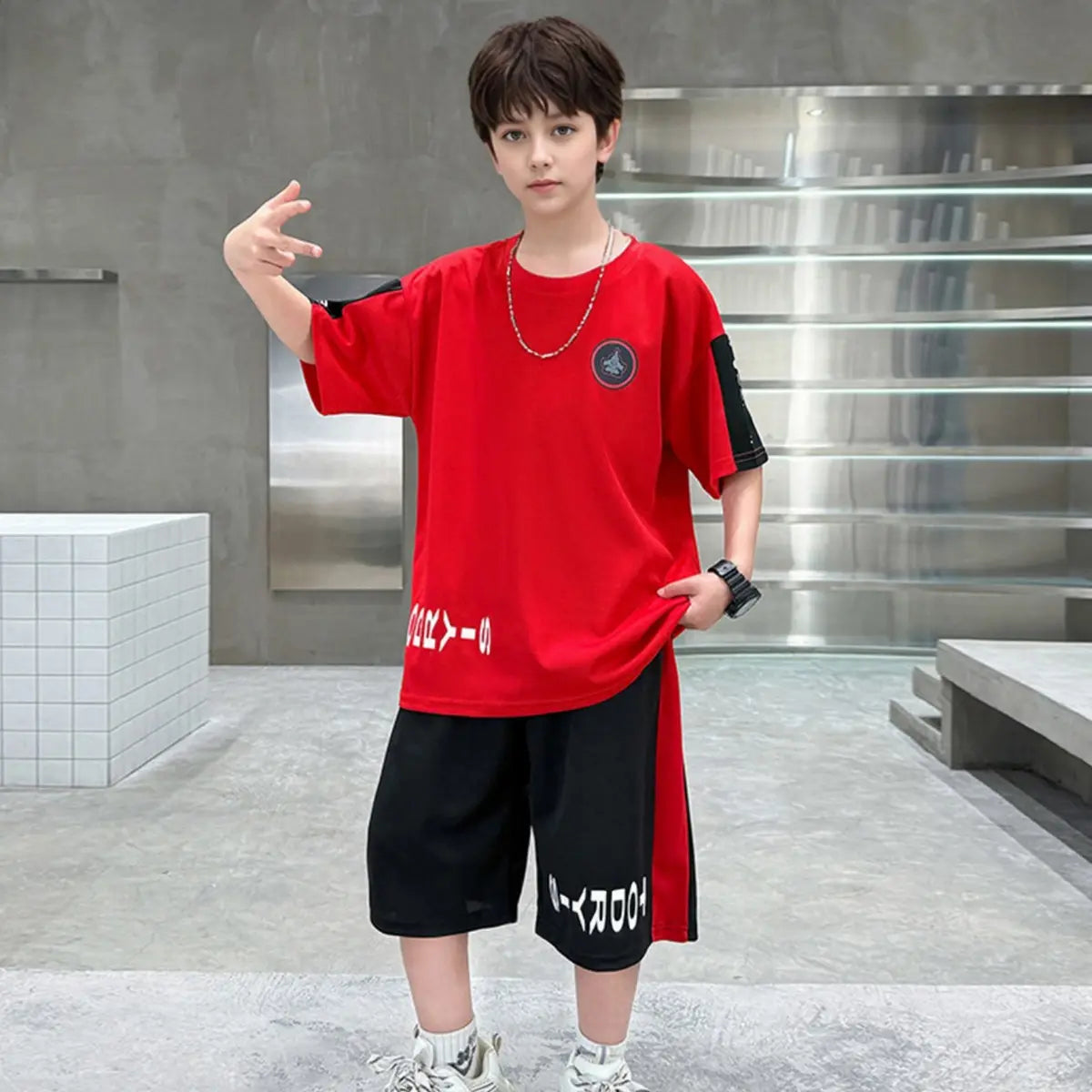 Boys Red Typographic Printed Oversized T-Shirt With Shorts Sets Sets Red 5-6 Y
