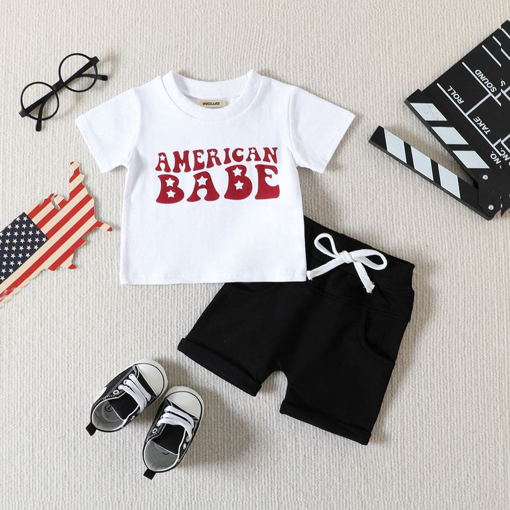 Boys Graphic Print T-shirt With Shorts Set