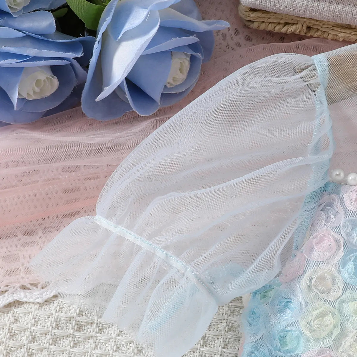 Girls Light Blue Tulle Overlay Fit And Flare Dress With Puff Sleeves Casual Dresses