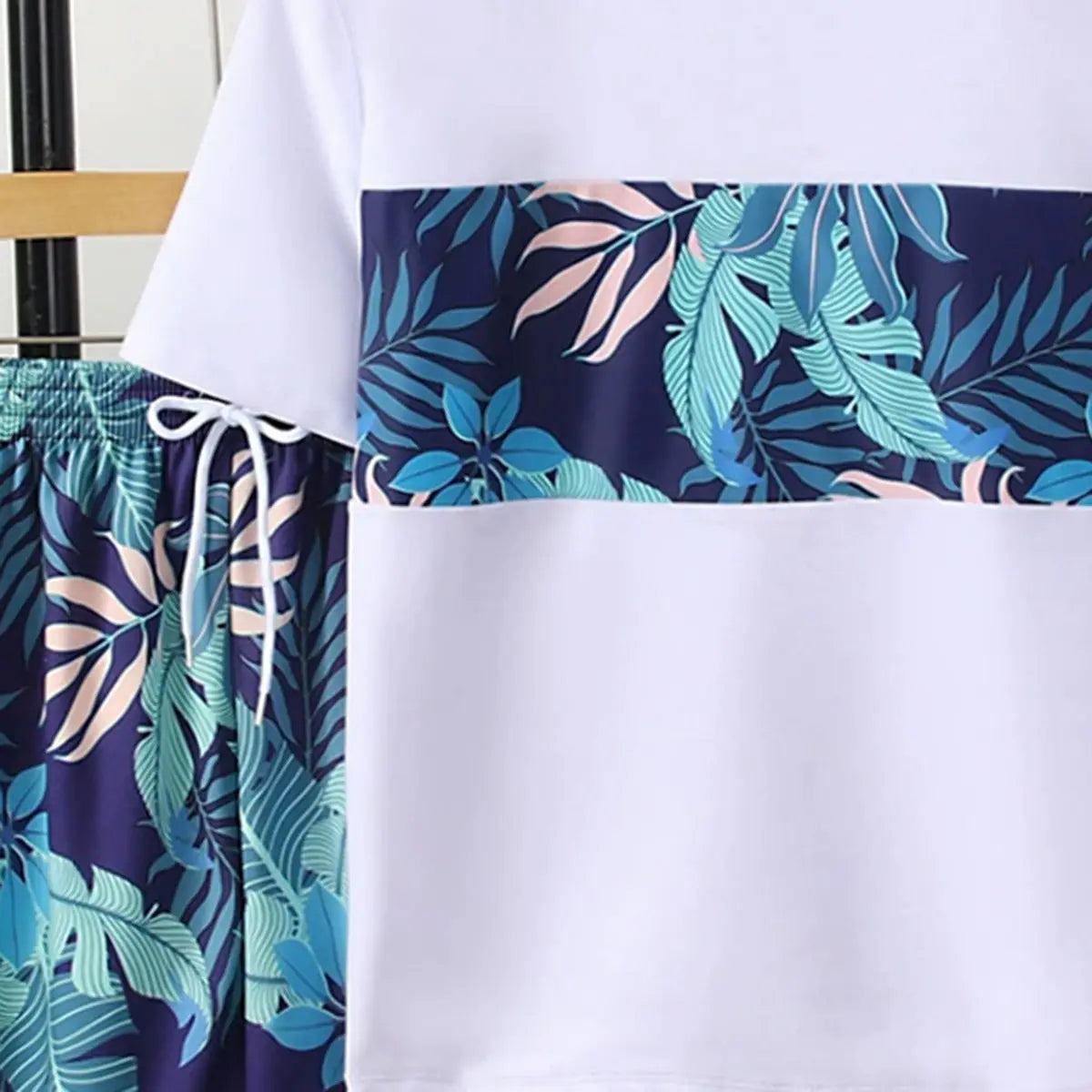 Boys White Tropical Printed Short Sleeves T-Shirt & Shorts Swimsuit Sets Sets