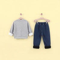 Boys Grey Typographic Printed Sweatshirt With Denim Pants Set Sets