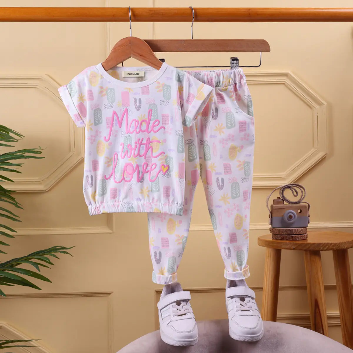 Girls White Allover Tropical Printed Crop Top With Pants Co-ord Sets Sets White 9-12 M
