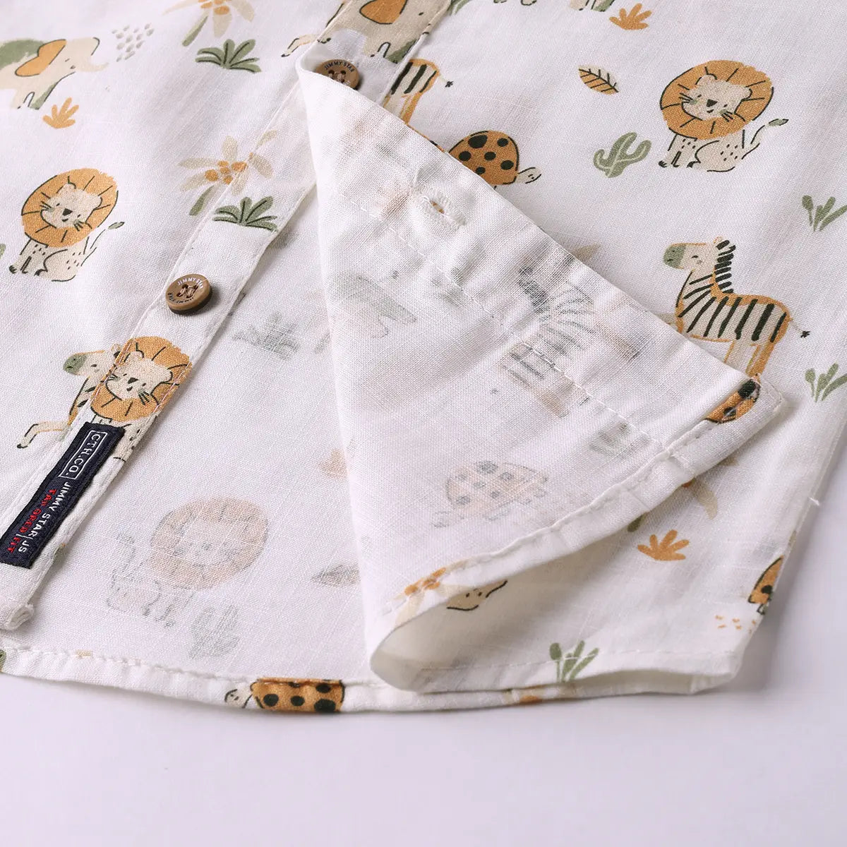 Boys White Animal Printed Shirt With Printed T-Shirt and Shorts Sets Sets