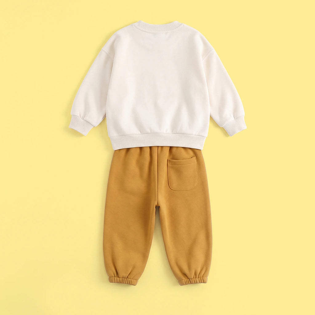 Girls Graphic Sweatshirt With Mustard Pants Sets Sets