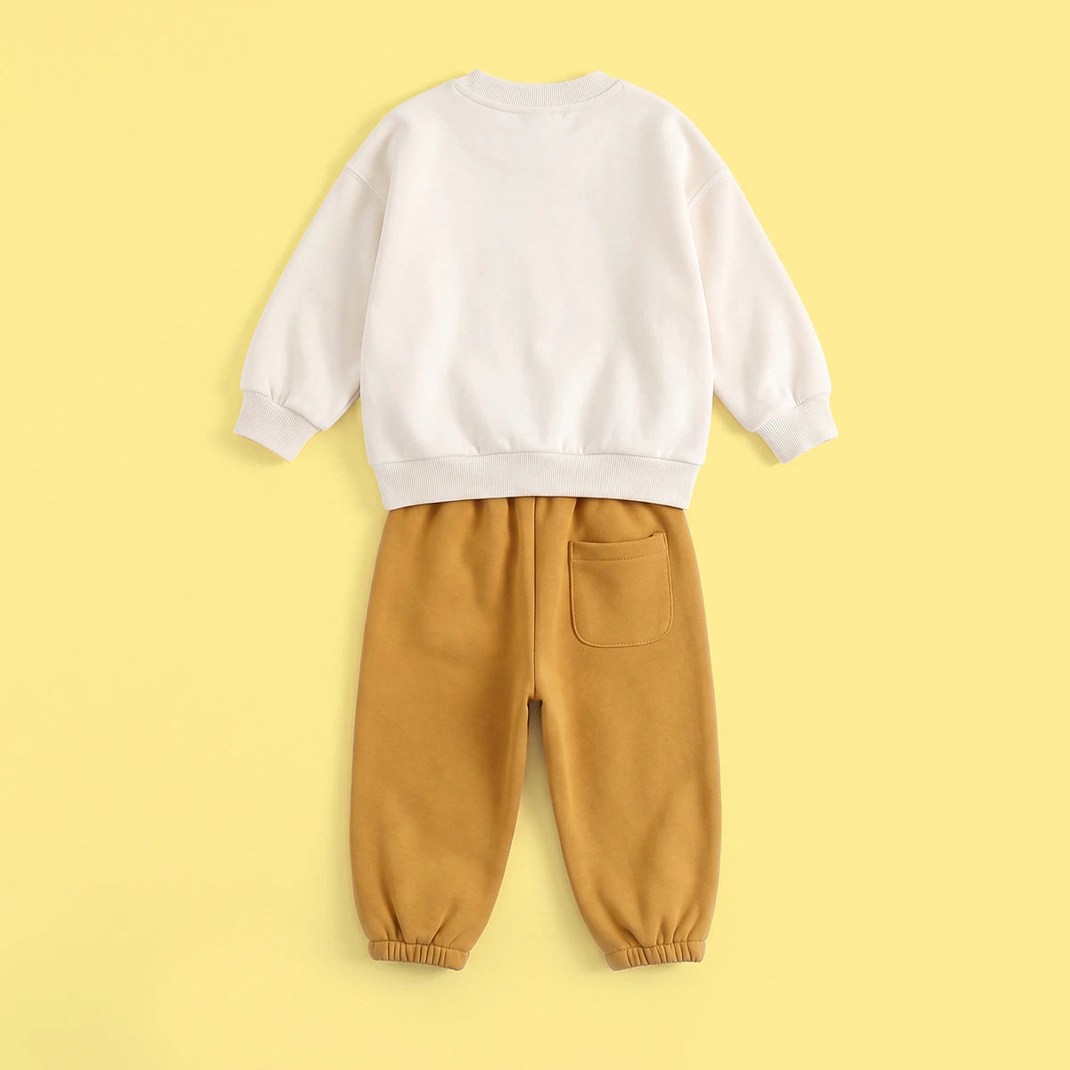 Girls Graphic Sweatshirt With Mustard Pants Sets Sets