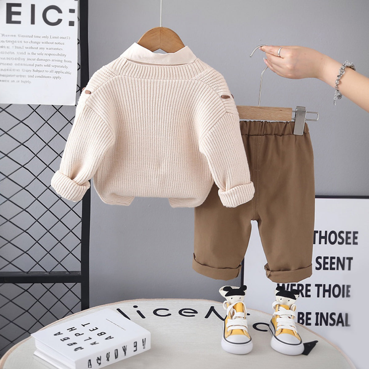 Boys Off White Self-Design Cardigan With Shirt and Pants Set Sets