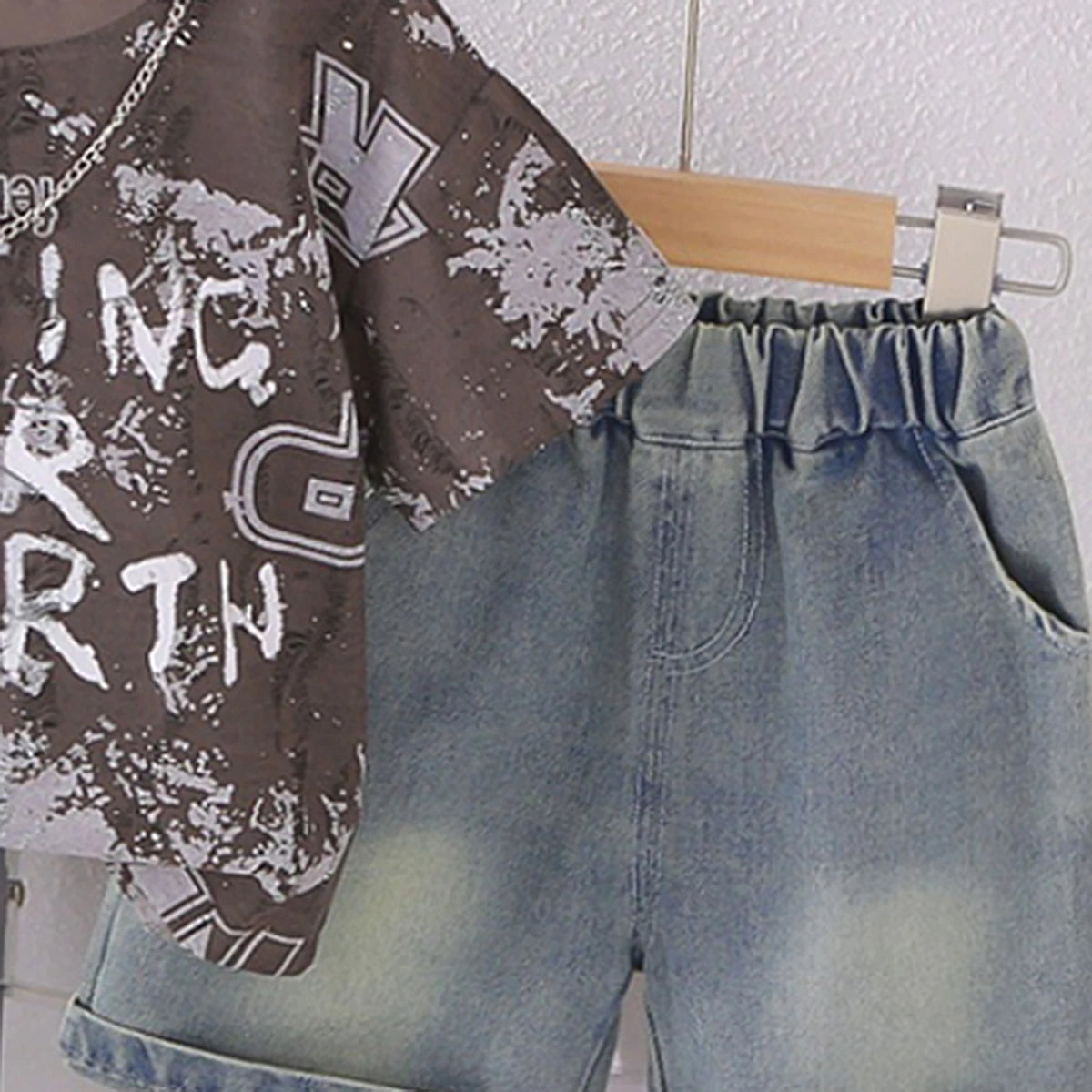 Boys Dark Brown Typographic Print T-Shirt With Denim Shorts Set Sets