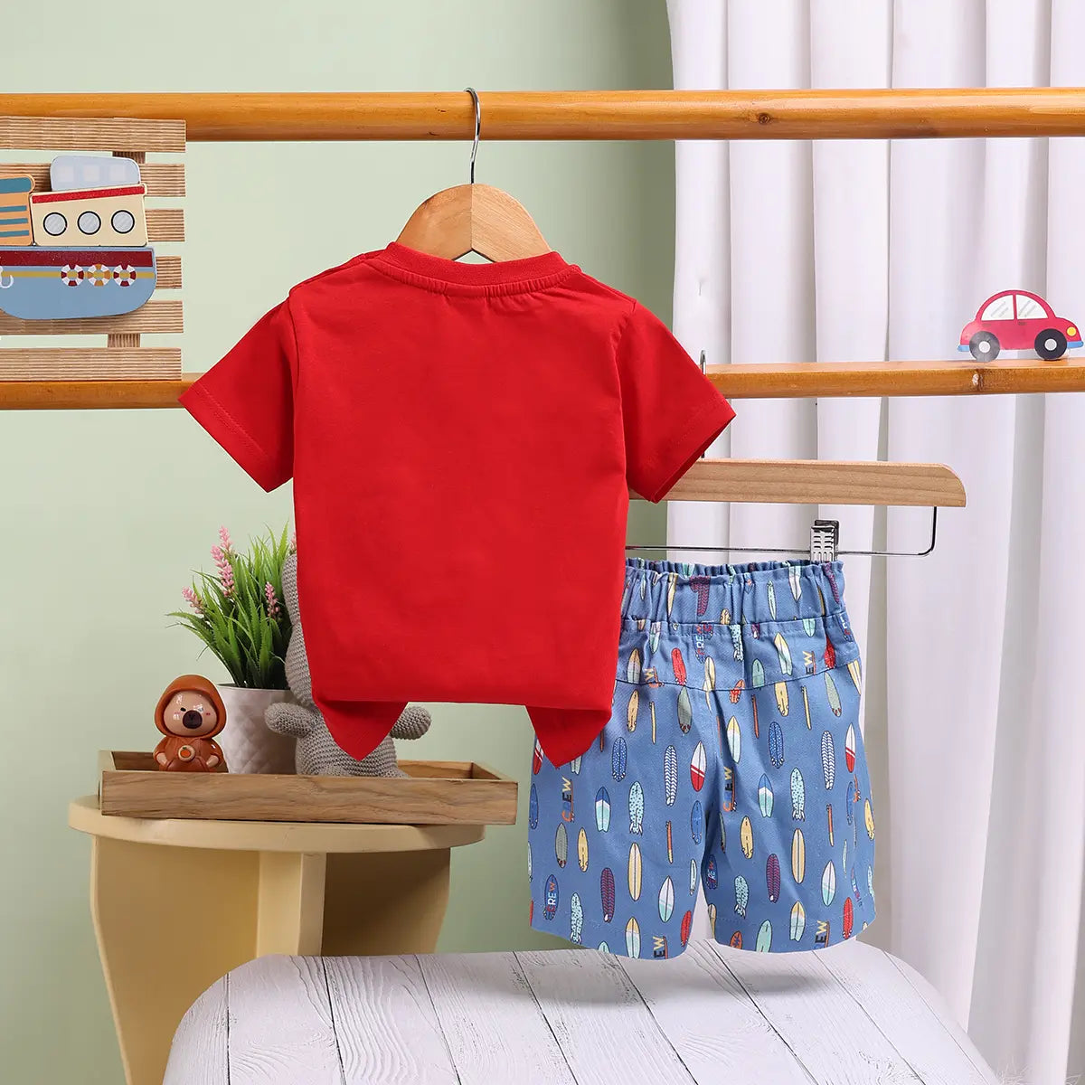 Boys Red Skate Graphics T-Shirt With Elasticated Shorts Sets 2 pc. Sets
