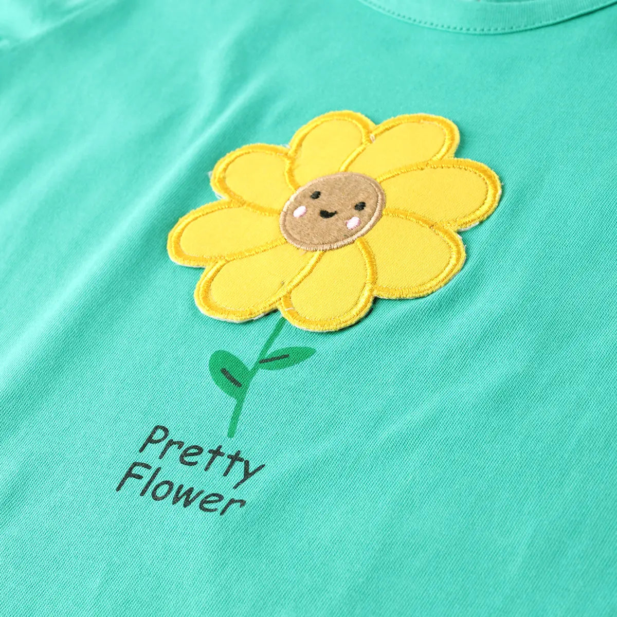 Girls Green Flower Graphic Short Sleeves Top With Printed Shorts Sets Sets