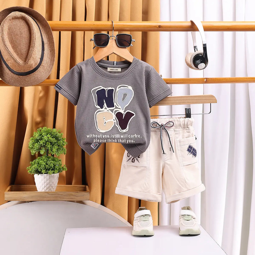 Boys Grey Typography Printed T-Shirt With Shorts Set Sets Grey 9-12 M