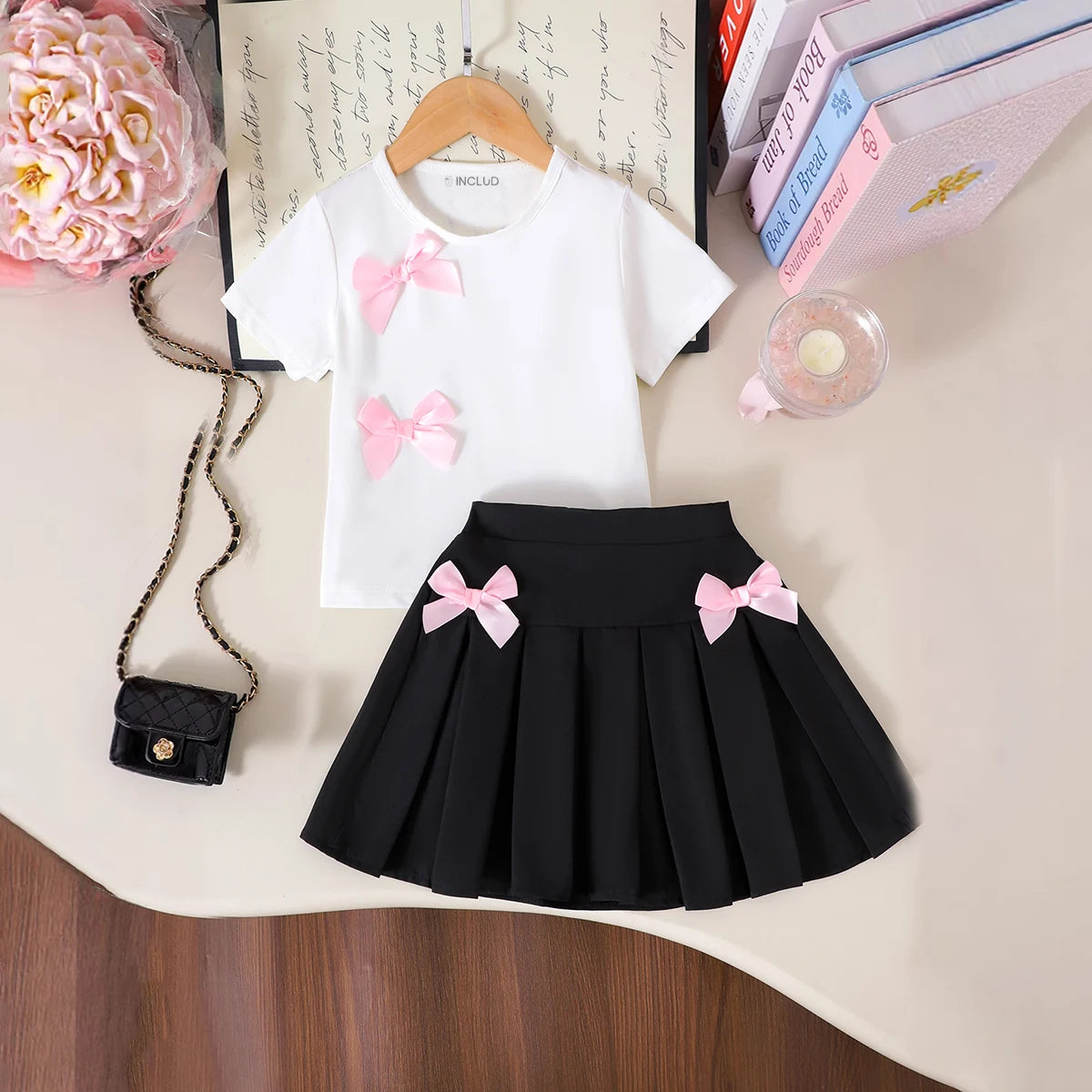 Girls White Bow Applique Short Sleeve T-Shirt With Pleated Skirt Sets 2 pc. Sets White 3-4 Y