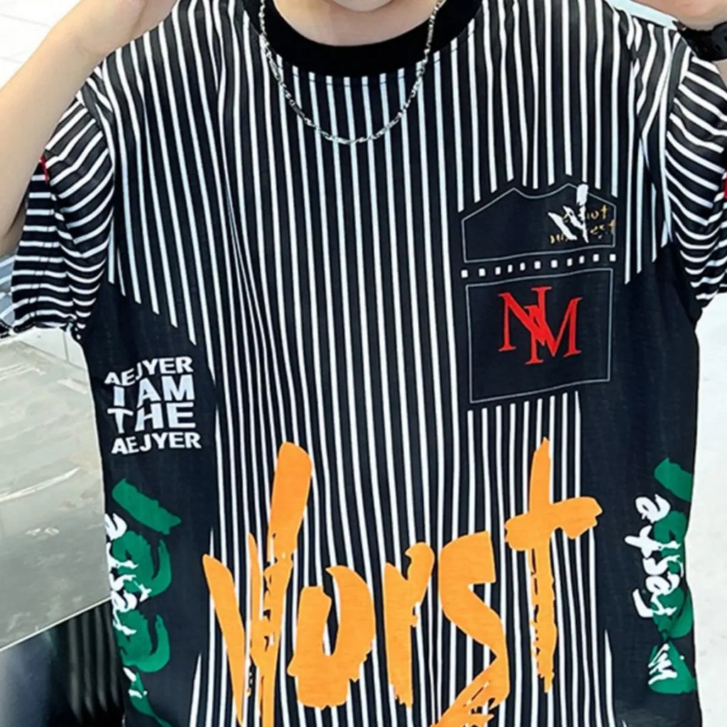 Boys Black Stripes & Typographic Printed Oversized T-Shirt With Shorts Set Sets