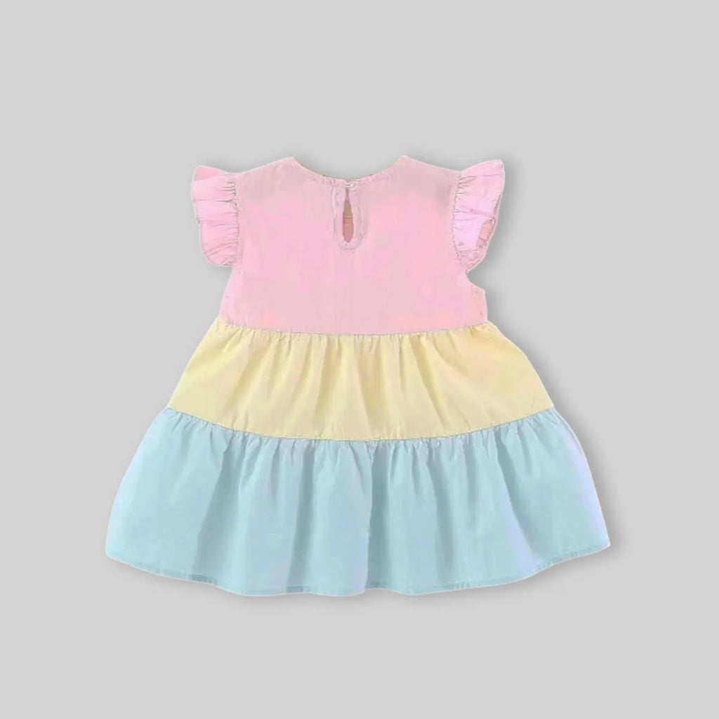 Girls Multicolor Flutter Sleeves Tiered Dress With Floral Sling Bag Casual Dresses