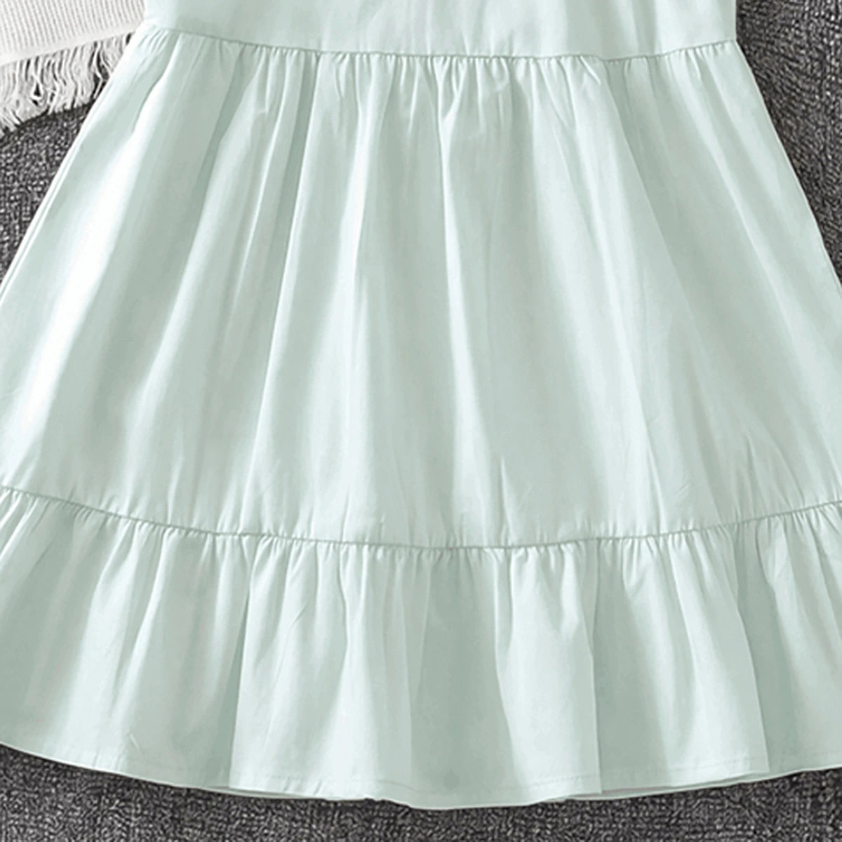 Girls Light Green Embroidered Sleeveless Tiered Dress Casual Dresses
