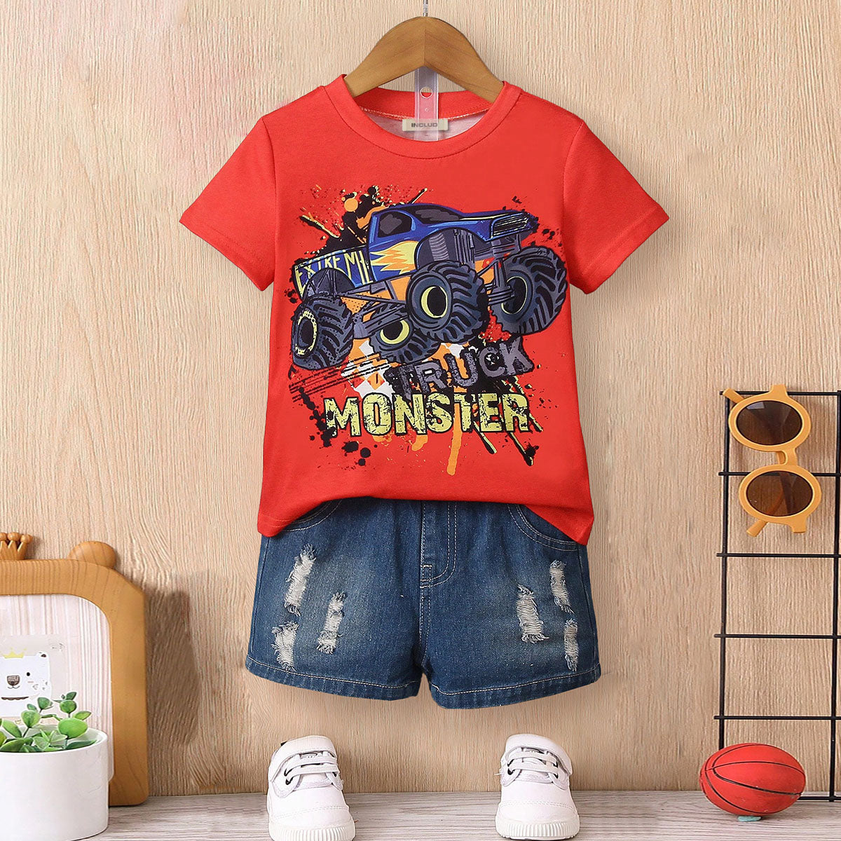 Boys Red Graphic Monster Truck Printed Short Sleeves T-Shirt Tshirts Red 3-4 Y