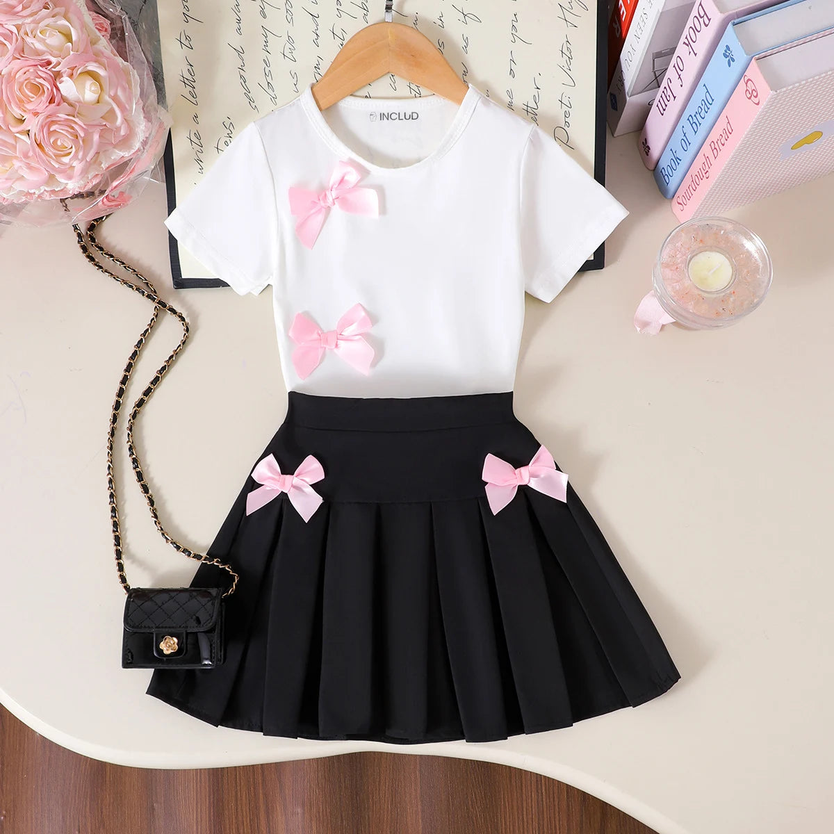 Girls White Bow Applique Short Sleeve T-Shirt With Pleated Skirt Sets 2 pc. Sets